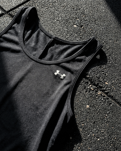 Under Armour-Shirt Black-V back