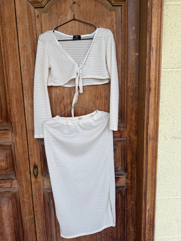 By Rita Raphael Beige Beach Set
