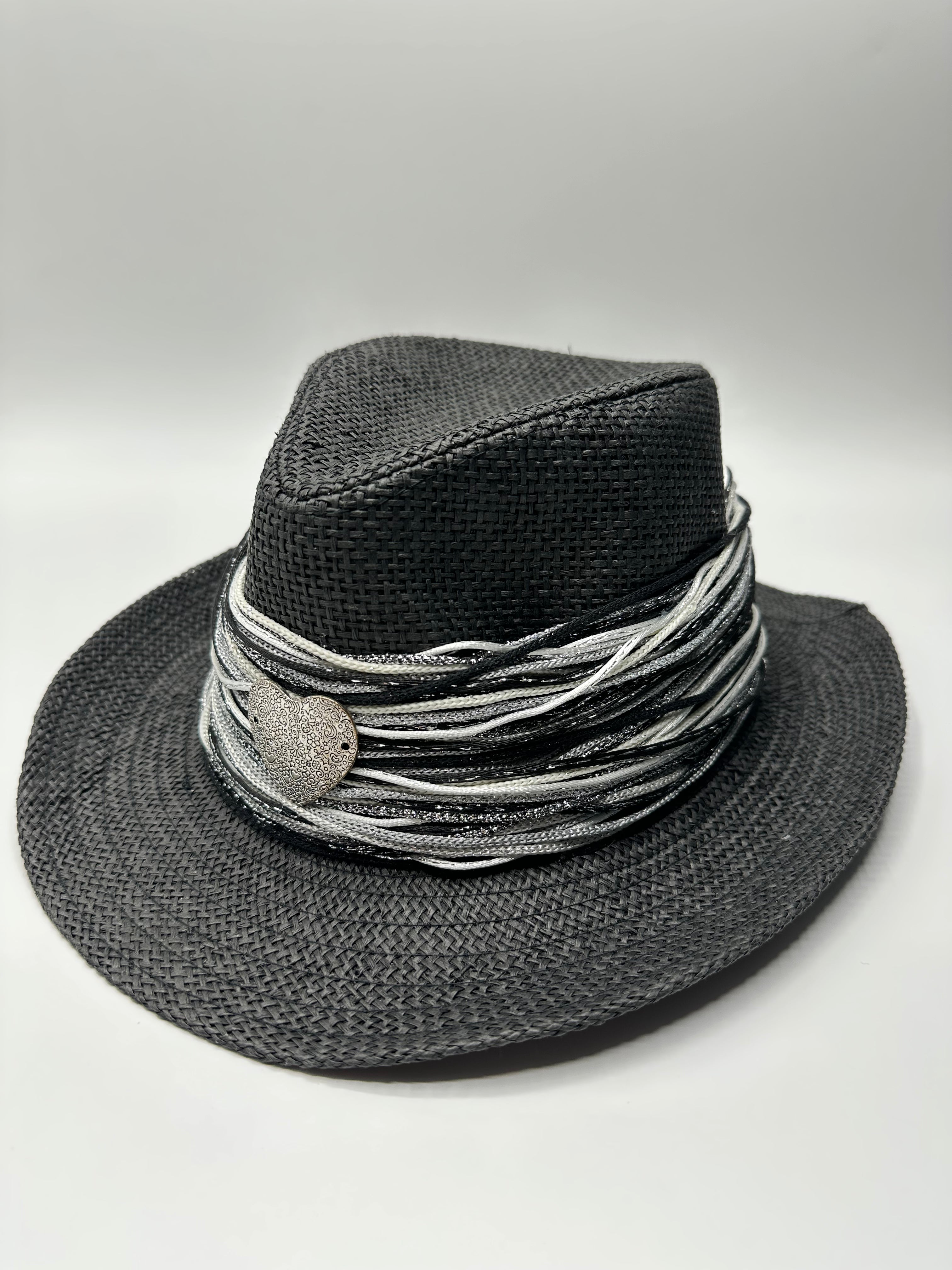 Knots by nada Black Threaded Hat