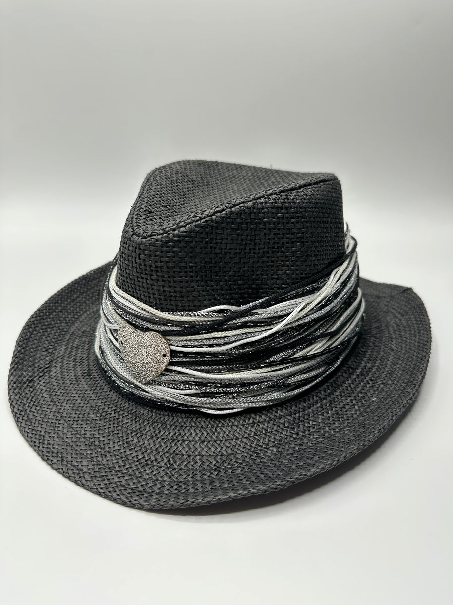 Knots by nada Black Threaded Hat
