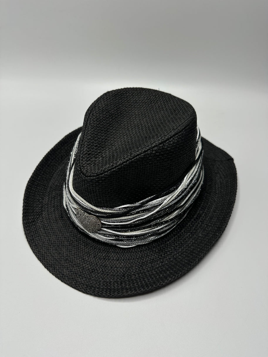 Knots by nada Black Threaded Hat