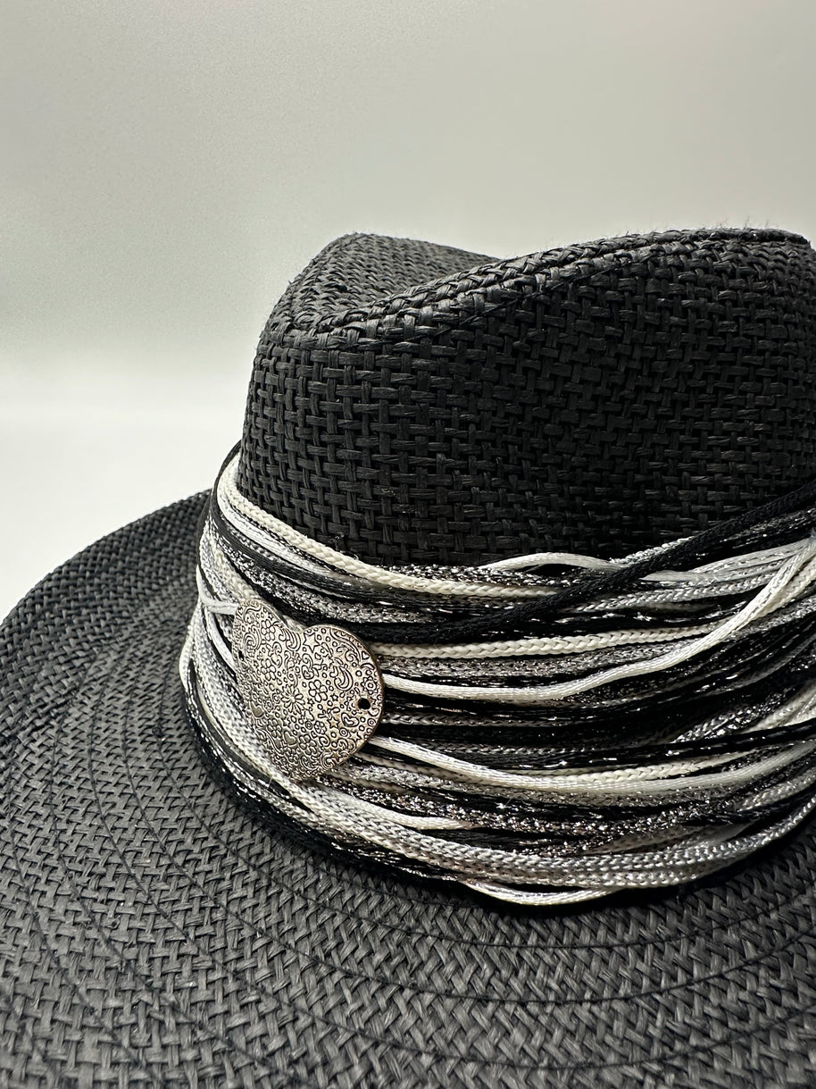 Knots by nada Black Threaded Hat