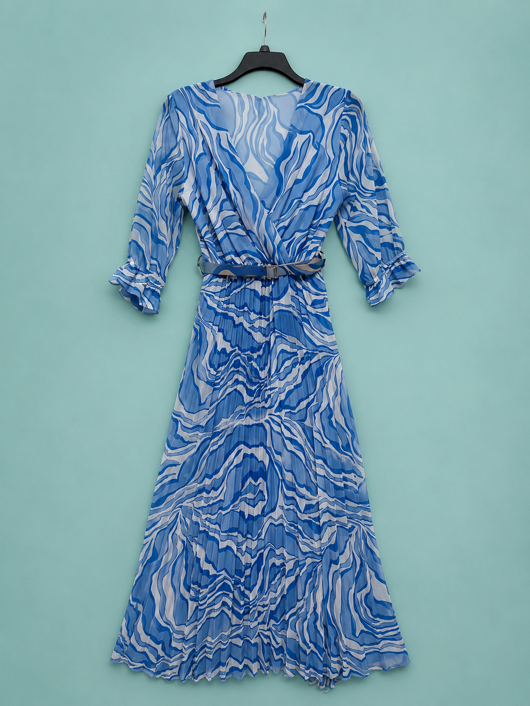 Tendresse Boutique Blue & White Pleated Dress
