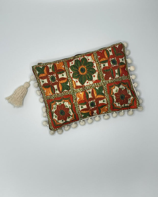 Hartouka Boho Bloom Clutch