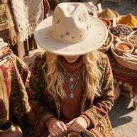 By Carmenzo pure romance hat