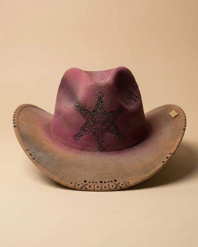 By Carmenzo Sherif wanted hat in pink