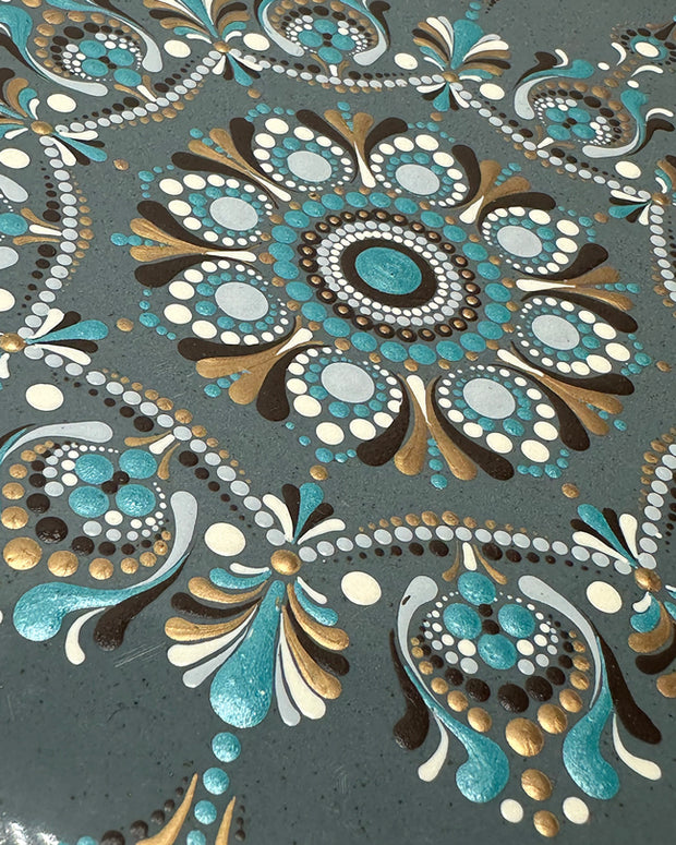 Light grey Ceramic plate for salads and snacks