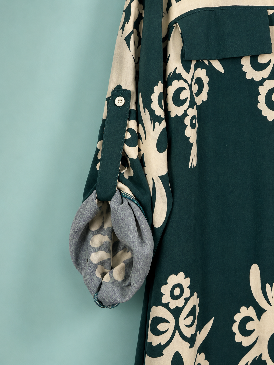 Tendresse Boutique Green Long-Sleeve Dress