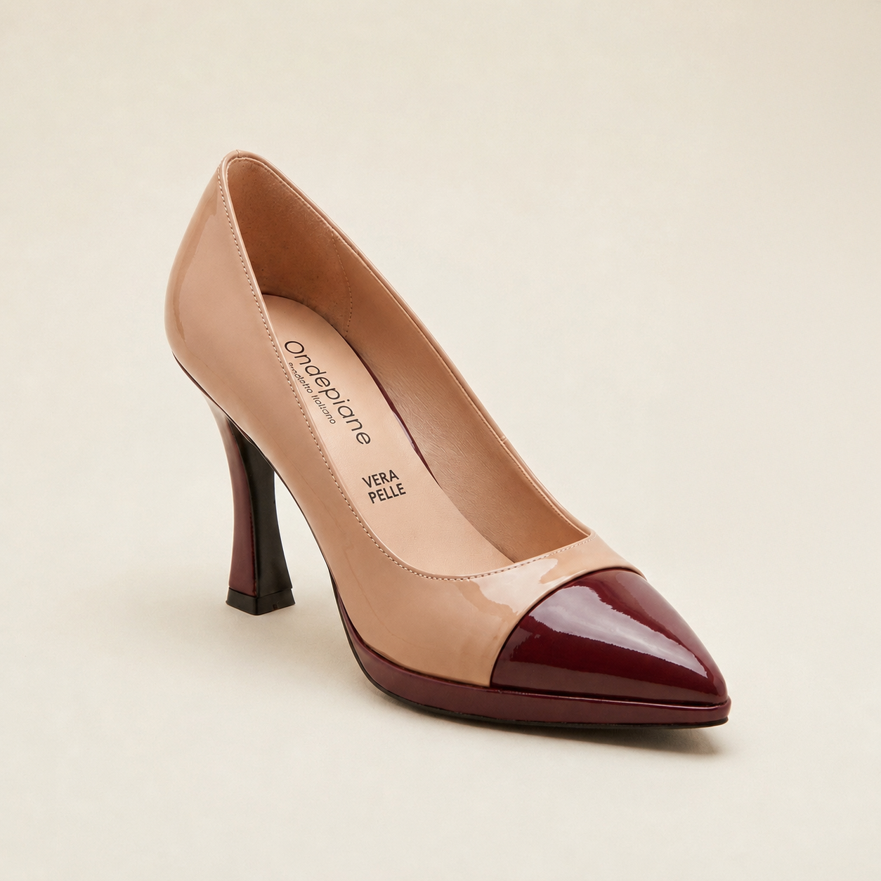 KOAN Onde Piane Nude & Bordeaux Patent Leather Pump