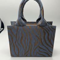 KB Golden Zebra Square