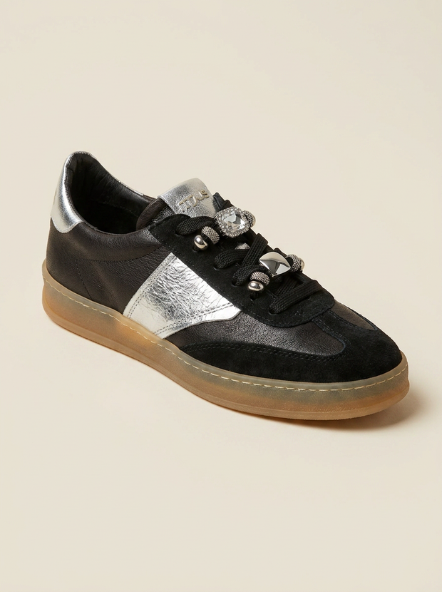 KOAN MJUS Black Leather Silver-Accent Runner