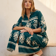 Tendresse Boutique Green Long-Sleeve Dress