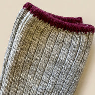 Polar paw red strip
