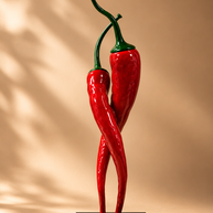 Tati deco Love chili resin wood support